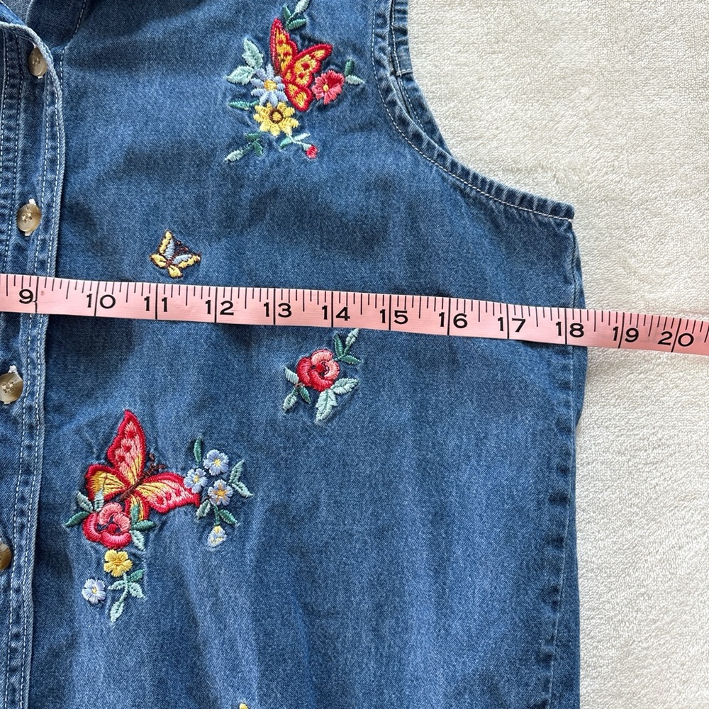 Vintage 2000s Cool Blues Women's Small Denim Butterfly Embroidered Vest - Picture 6 of 6